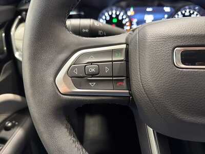 2024 Jeep Compass, $23900. Photo 12
