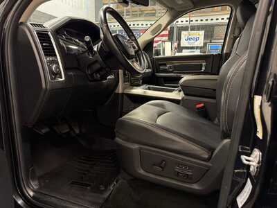 2017 RAM 2500 Crew Cab, $37500. Photo 3