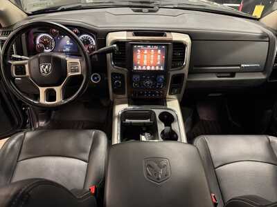 2017 RAM 2500 Crew Cab, $37500. Photo 4