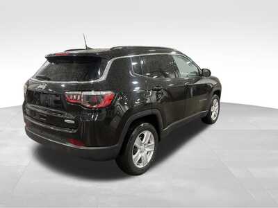 2022 Jeep Compass, $22000. Photo 7