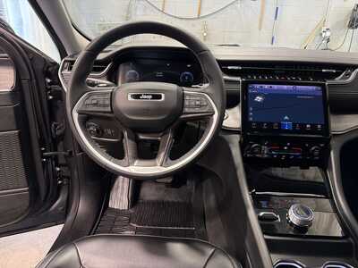 2023 Jeep Grand Cherokee, $32500. Photo 6