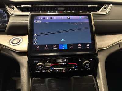 2023 Jeep Grand Cherokee, $32500. Photo 9