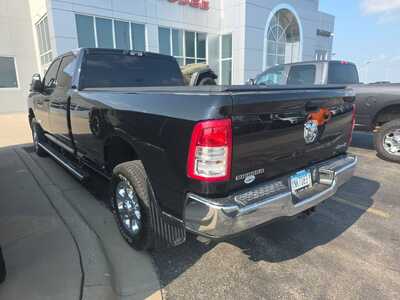2024 RAM 3500 Crew Cab, $59000. Photo 3