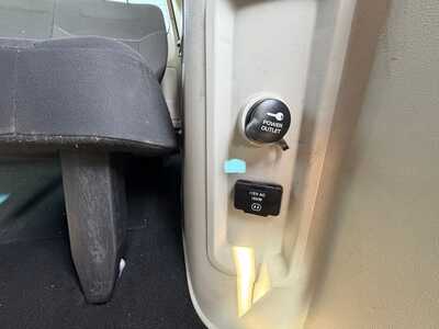 2010 Dodge Caravan, Grand, $3800. Photo 9