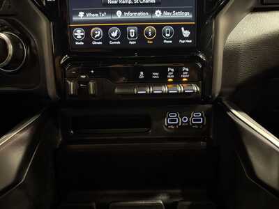 2021 RAM 1500 Crew Cab, $30500. Photo 6