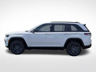 2026 Jeep Grand Cherokee, $45602. Photo 3