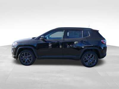 2026 Jeep Compass, $34733. Photo 3