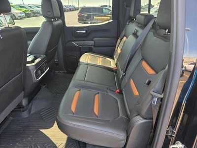 2021 GMC 1500 Crew Cab, $38500. Photo 4