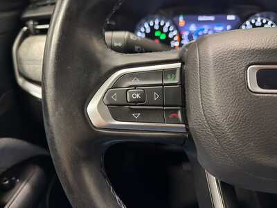 2022 Jeep Compass, $21700. Photo 12