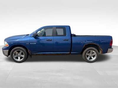 2009 Dodge 1500 Crew Cab, $5000. Photo 4
