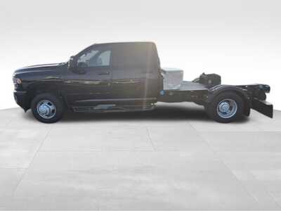 2023 RAM 3500, $0. Photo 7