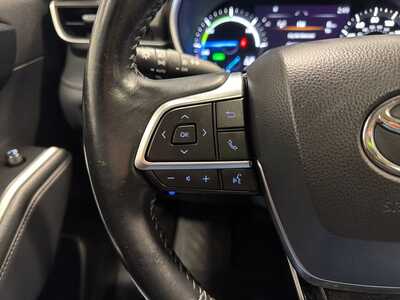 2021 Toyota Highlander, $32900. Photo 11