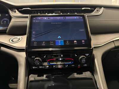 2023 Jeep Grand Cherokee L, $30000. Photo 11
