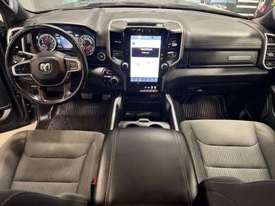2023 RAM 1500 Crew Cab, $30500. Photo 4