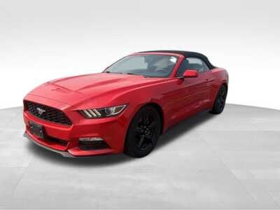 2015 Ford Mustang, $0. Photo 2