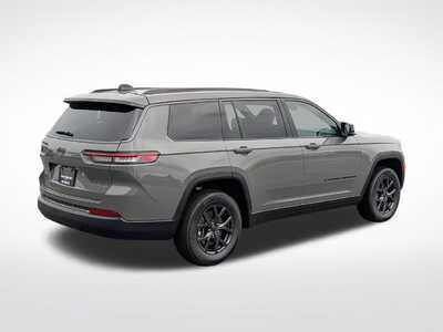 2027 Jeep Grand Cherokee L, $50043. Photo 2