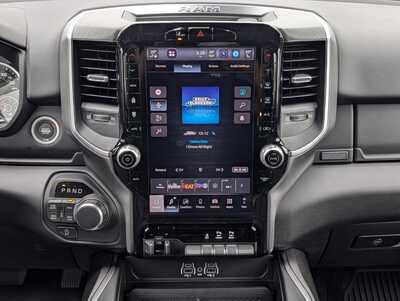 2027 RAM 1500 Crew Cab, $57565. Photo 9