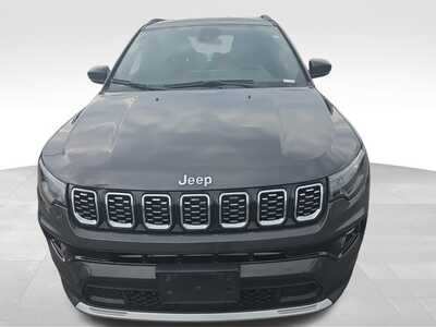 2024 Jeep Compass, $0. Photo 3