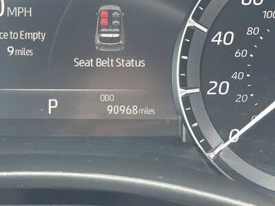 2021 Toyota Highlander, $29000. Photo 10