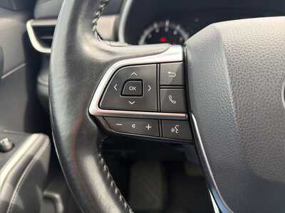 2021 Toyota Highlander, $29000. Photo 12