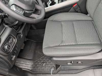 2027 RAM 1500 Crew Cab, $57742. Photo 5