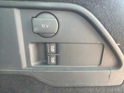 2012 Volkswagen Touareg, $0. Photo 11