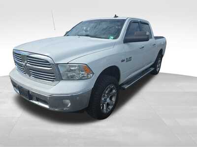 2016 RAM 1500, $17000. Photo 2