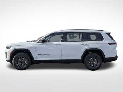 2027 Jeep Grand Cherokee L, $48611. Photo 3