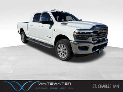 2026 RAM 3500 Crew Cab, $76000. Photo 1