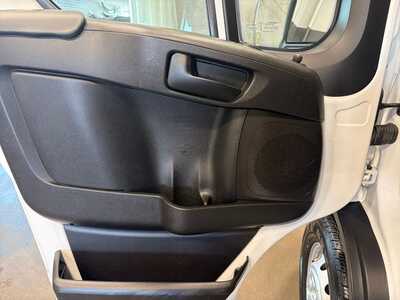 2023 RAM ProMaster Cargo, $36000. Photo 10