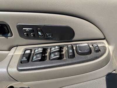 2006 GMC Sierra 2500HD, $7900. Photo 9