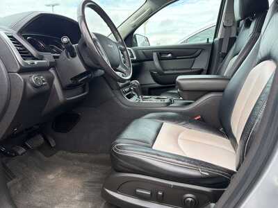 2014 GMC Acadia, $9000. Photo 3