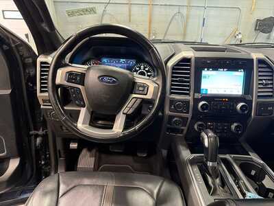 2017 Ford F150 Crew Cab, $22000. Photo 6