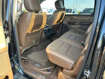 2019 RAM 1500, $36000. Photo 9