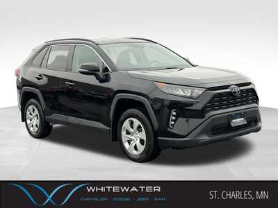 2019 Toyota RAV4, $23500. Photo 1