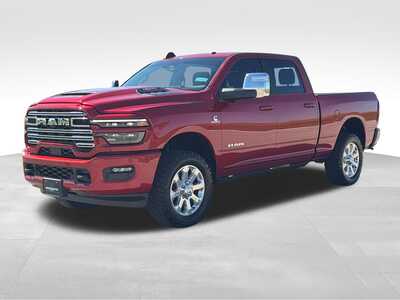 2026 RAM 3500 Crew Cab, $75000. Photo 2
