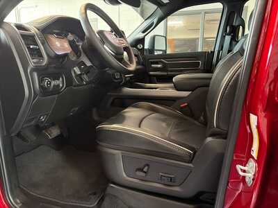 2026 RAM 3500 Crew Cab, $75000. Photo 4