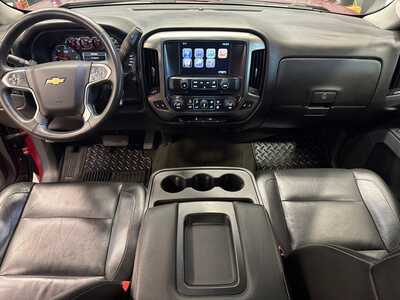 2015 Chevrolet 1500 Crew Cab, $16500. Photo 4