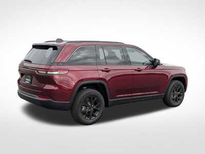 2026 Jeep Grand Cherokee, $41873. Photo 2