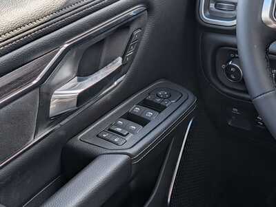 2026 RAM 1500 Crew Cab, $69070. Photo 10