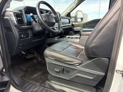 2024 Ford F350 Crew Cab, $71000. Photo 3
