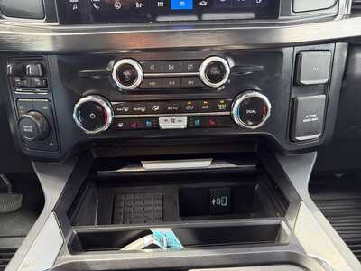 2024 Ford F350 Crew Cab, $71000. Photo 6