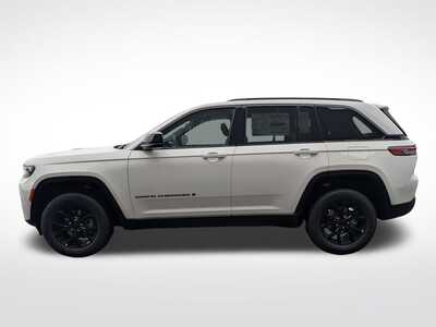 2026 Jeep Grand Cherokee, $42658. Photo 3