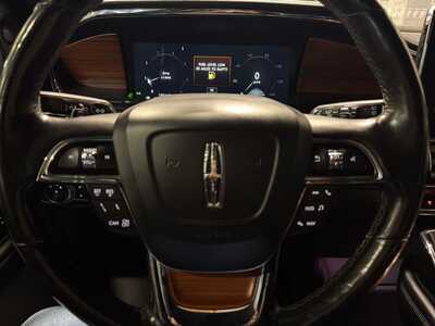 2018 Lincoln Navigator, $26500. Photo 12