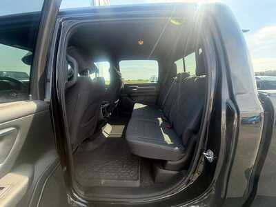 2022 RAM 1500 Crew Cab, $33000. Photo 11