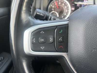 2022 RAM 1500 Crew Cab, $33000. Photo 9