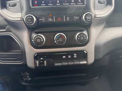 2020 RAM 2500 Crew Cab, $34500. Photo 6