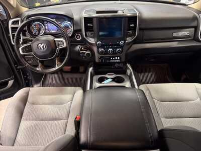 2020 RAM 1500 Crew Cab, $26400. Photo 4