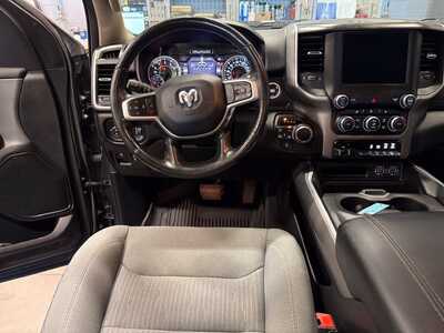 2020 RAM 1500 Crew Cab, $26400. Photo 5