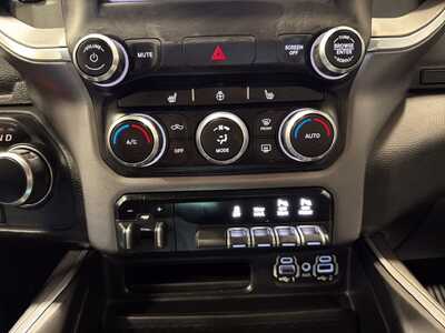 2020 RAM 1500 Crew Cab, $26400. Photo 6